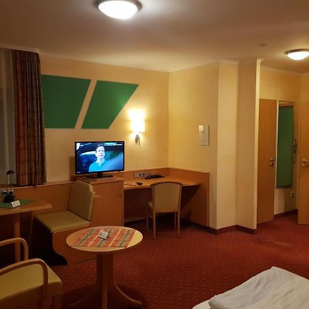 Hotel-Restaurant Froehlich Kaiserslautern Luaran gambar