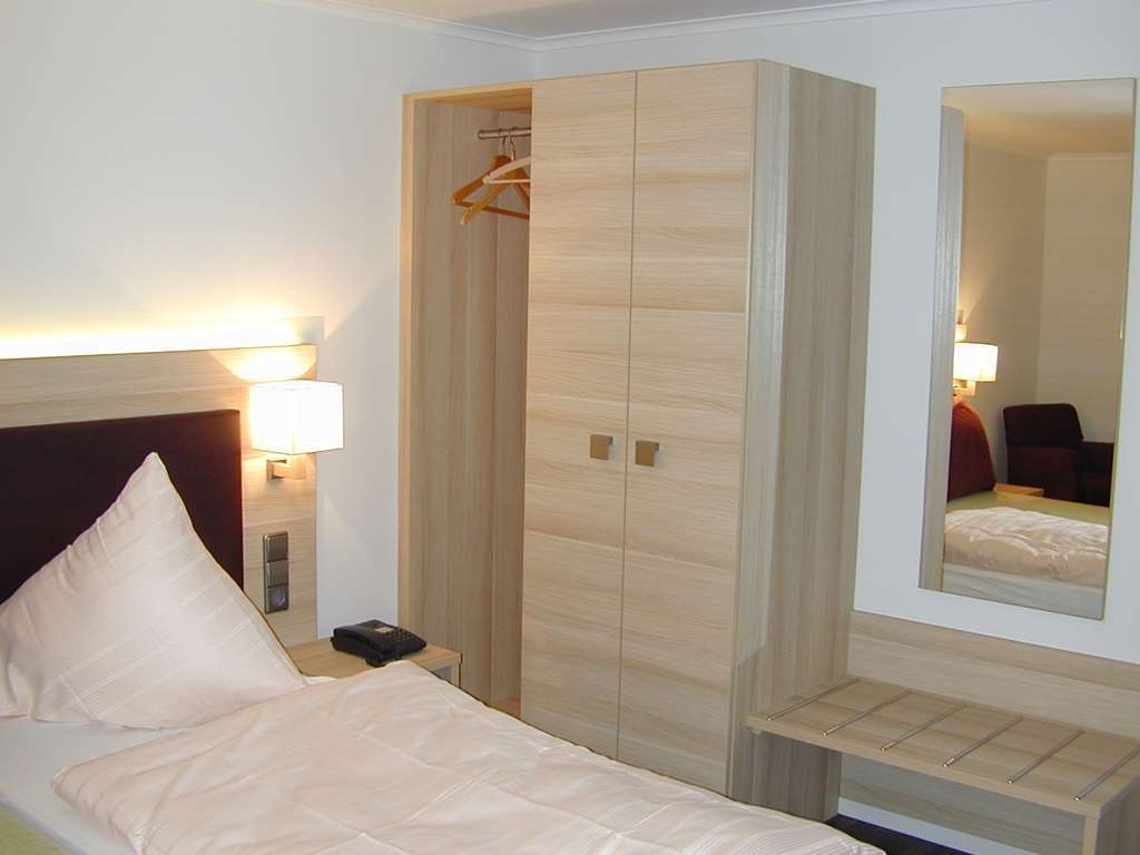 Hotel-Restaurant Froehlich Kaiserslautern Luaran gambar