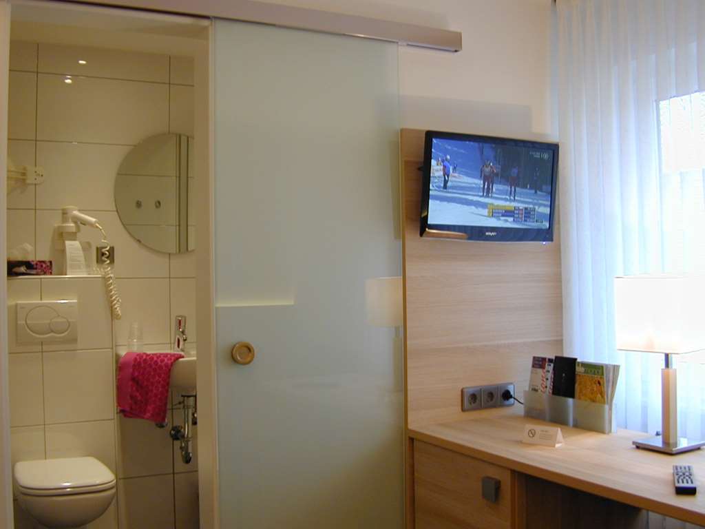 Hotel-Restaurant Froehlich Kaiserslautern Luaran gambar