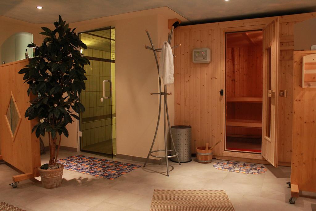 Hotel-Restaurant Froehlich Kaiserslautern Luaran gambar