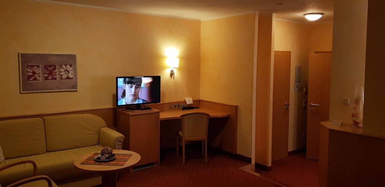 Hotel-Restaurant Froehlich Kaiserslautern Luaran gambar